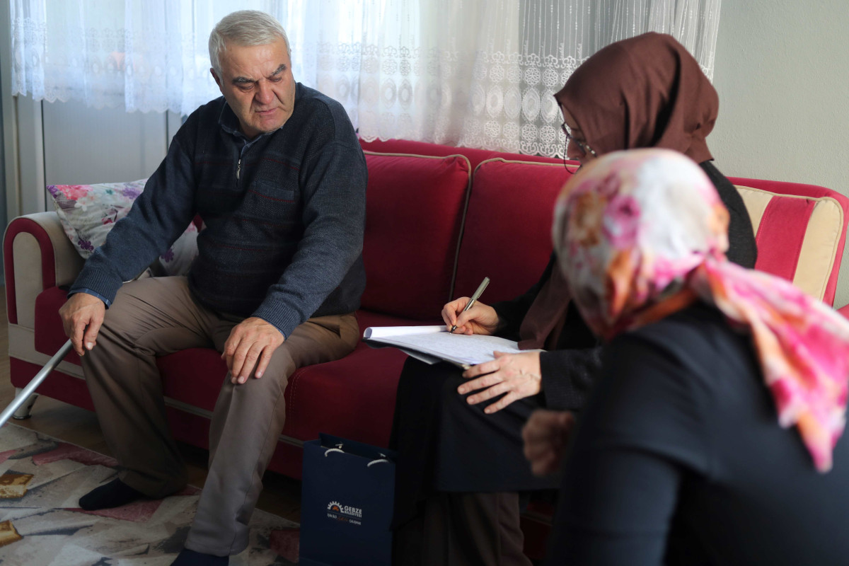 Gebze Belediyesi İlçenin  Çınarlarını Yalnız Bırakmıyor